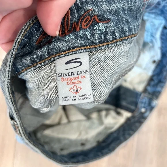 Silver Jeans Vintage Blue Frayed Denim Shorts - Picture 5 of 6